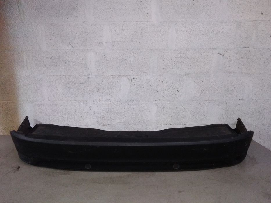 Vendo Para-choque de trás Ford focus MK3 ano 2010 /12