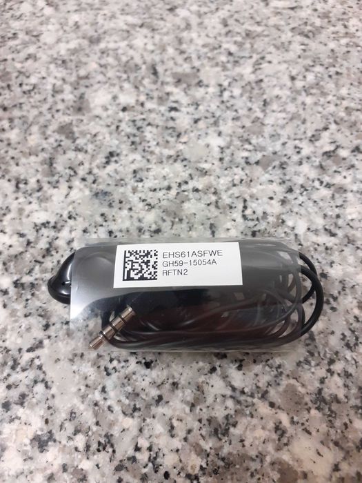 Fones de Ouvido nunca usados