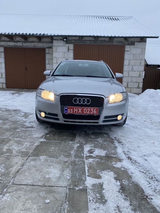 Audi  a4 b7  1.6 mрі бензин 2008р