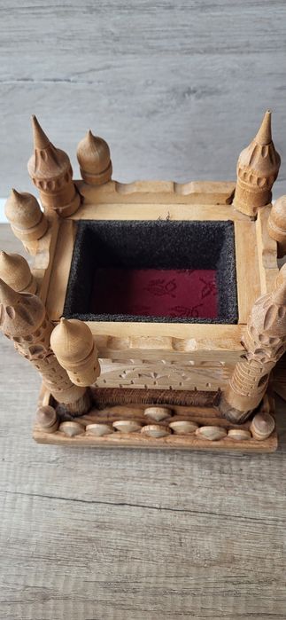 Шкатулка Храм,Замок дерево. Ручная работа