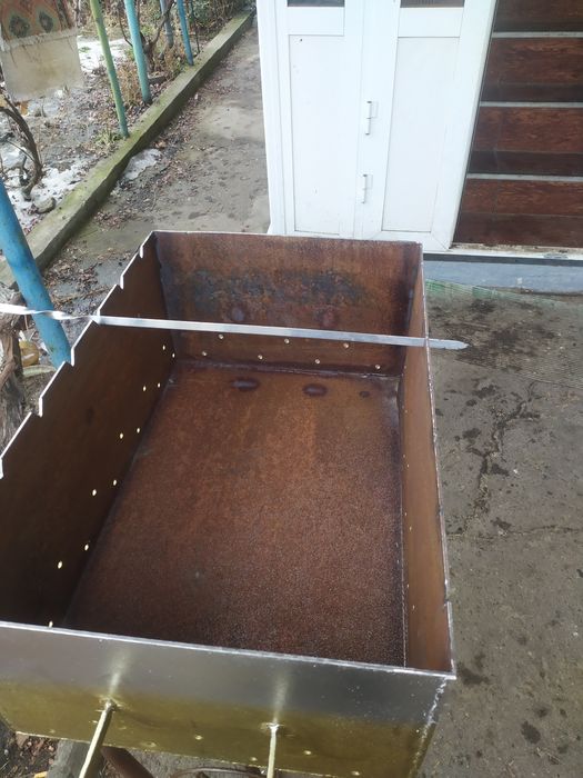 Продам мангал новый.