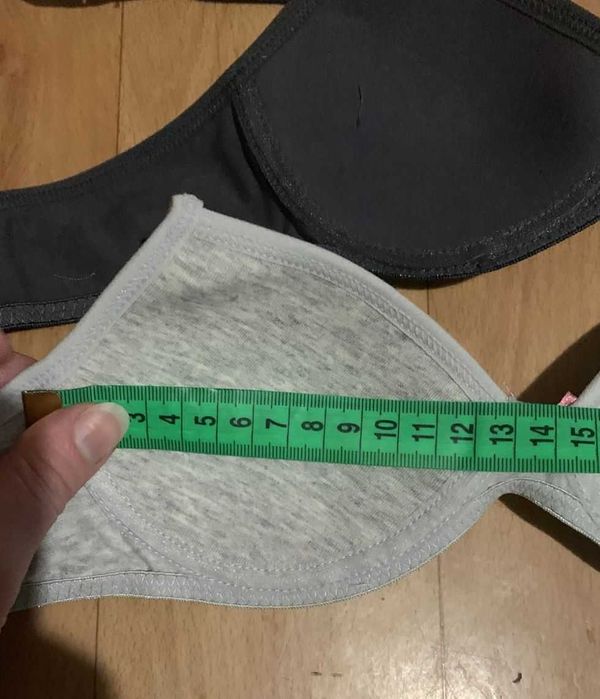 Підлітковий бюстик на 12-14 років, набором, не підійшов розмір