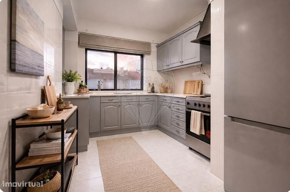 Apartamento T1 para venda — Encosta do Sol, Lisboa