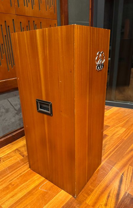 AKG BX20E - Kultowy reverb (pogłos) sprężynowy - Do studia nagrań!