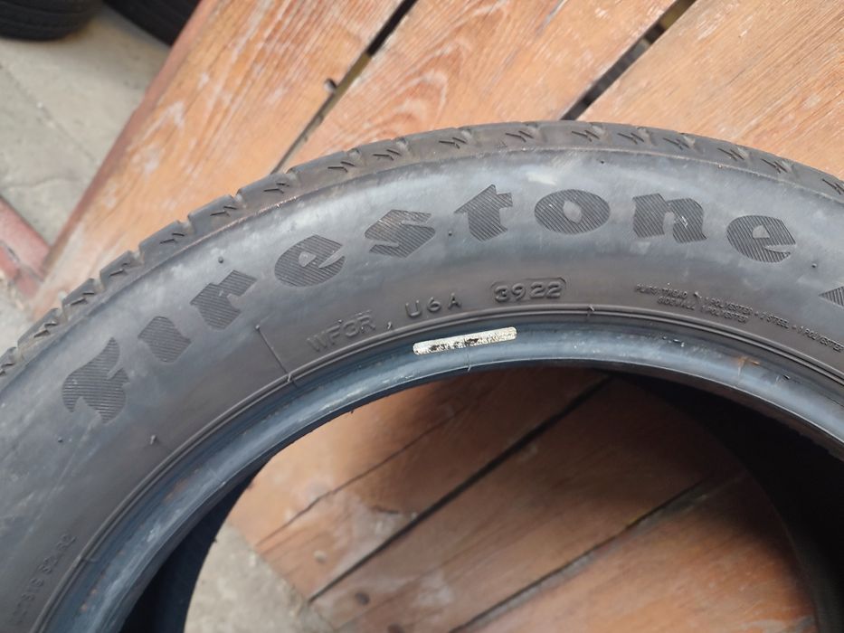 Dwie opony Firestone Roadhawk 215/55/17 98W