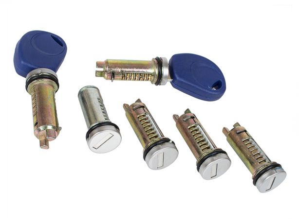 Canhões  Portas + 2 Chaves Iveco Daily (06-12) (NOVO)