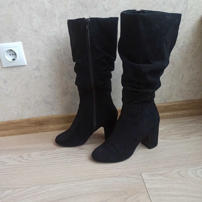 Чорні замшеві чоботи, сапоги, р.36