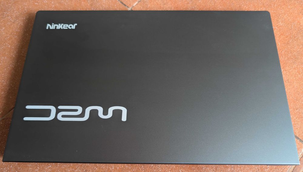 Ninkear A15 PLUS Laptop 15.6" IPS FHD AMD Ryzen 7 5825U 32GB DDR, 1TB HDD