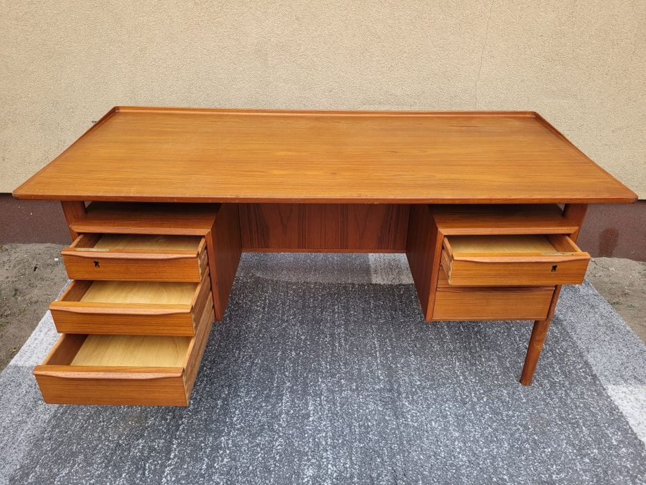 Biurko tekowe, proj. Peter Løvig Nielsen, Dania, lata 60/70