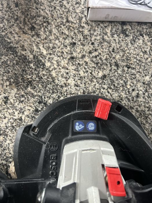 Lixadeira de betão Bosch GBR 15 CAG Professional