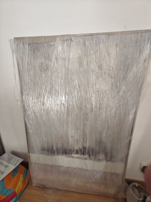 Duas pinturas, cada uma com 70×140cm