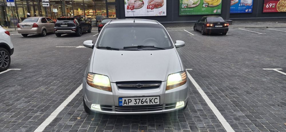 Chevrolet aveo  хетчбек (2005)