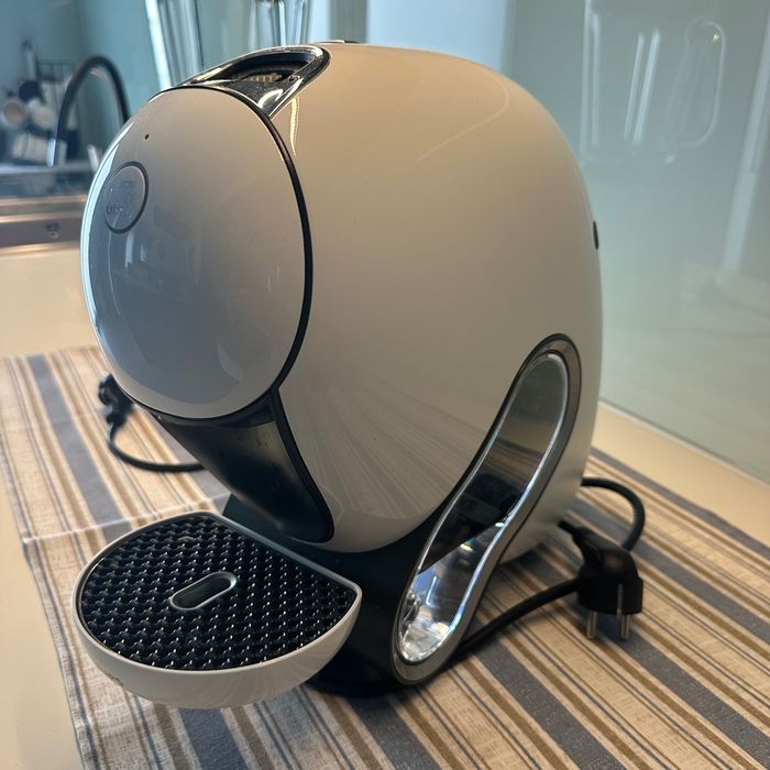 Cafeteira Dolce Gusto