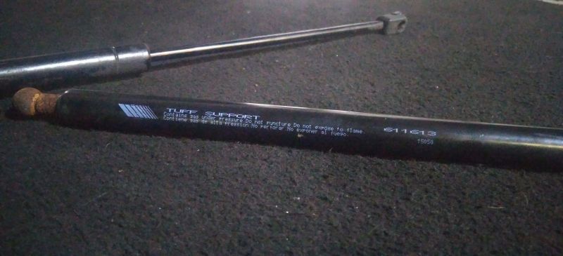 Amortecedor Da Mala Opel Vectra B Combi (J96)
