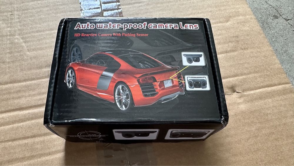 Kit de sensores de estacionamento + Espelho retrovisor LCD com câmara