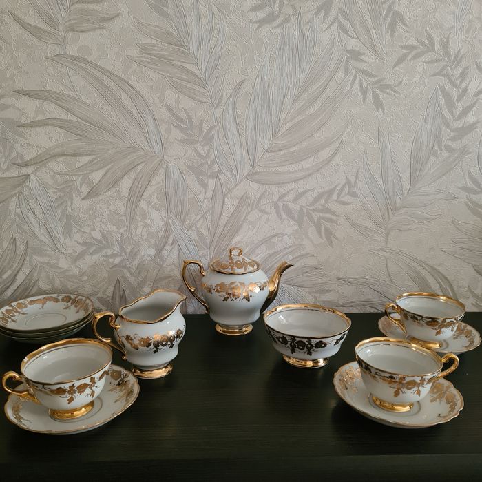 Чайный сервиз «Золотая нива» СССР — неполный, 12 предметов