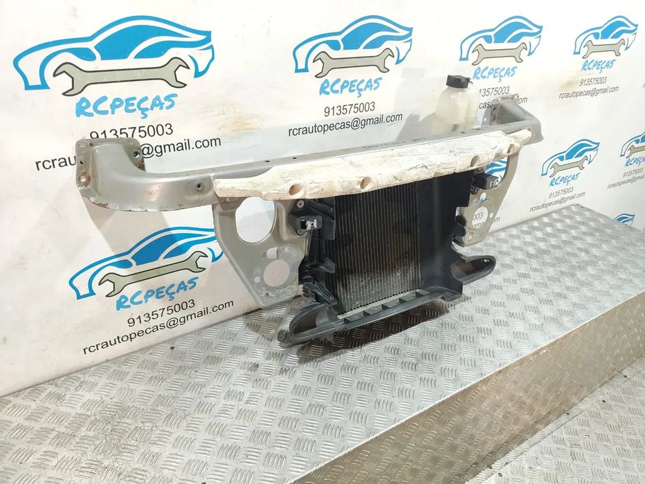 Frente fibra/chapa Smart Fortwo 0.8 cdi com radiador e ventilador