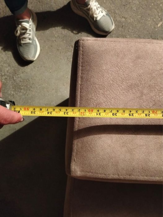 Sofa para venda mais 4 pufes cheeselong  praticamente novo negociavel