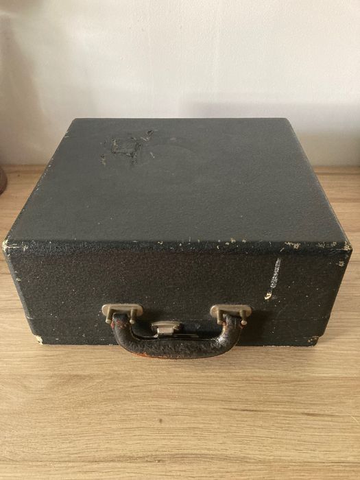 Máquina de escrever  ***  Royal P