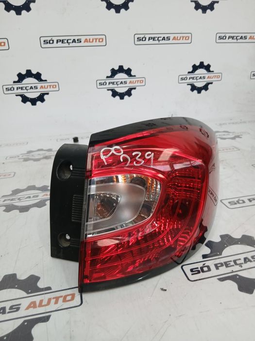 FAROLIM DIREITO AZUL RENAULT CAPTUR 0.9TCE ANO: 2014