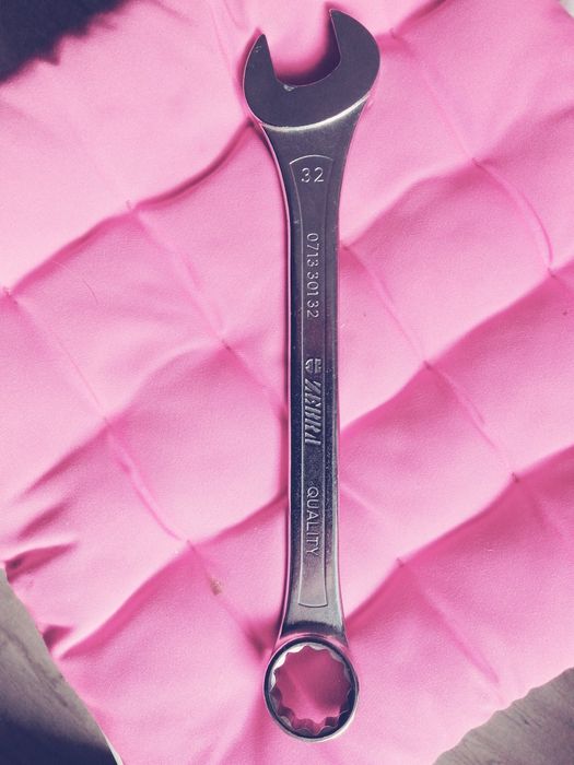 Klucz płasko oczkowy 32"