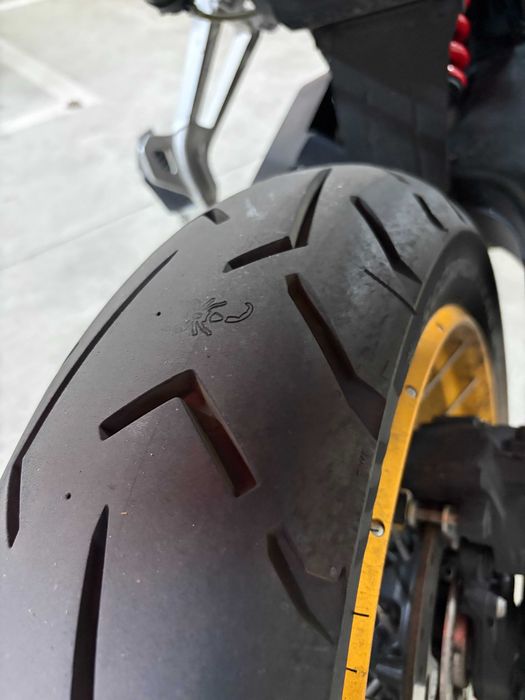 BMW F900GS Trophy, revisões e garantia incluida