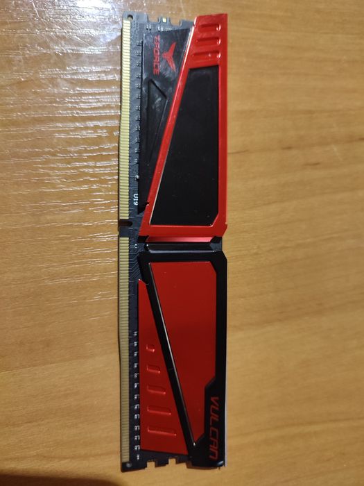 Оперативная память Vulcan ddr4 2400 8GB