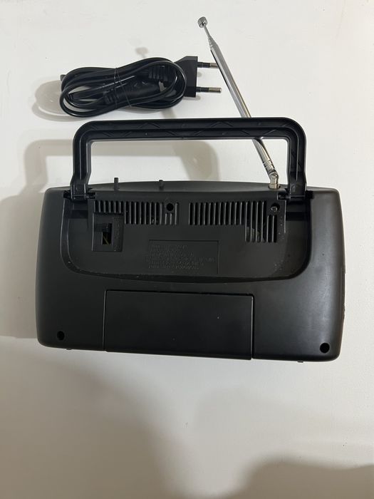 Радіо Радіоприймач Радиоприемник KIPO KB-308AC мощный и компактный