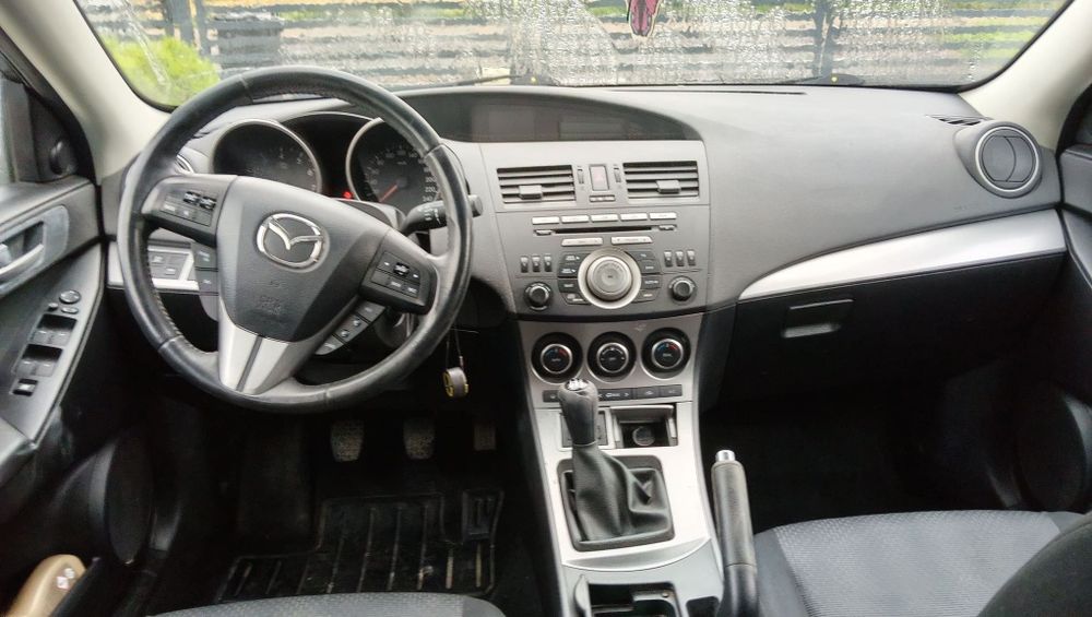 Mazda 3 2010r. 1.6
