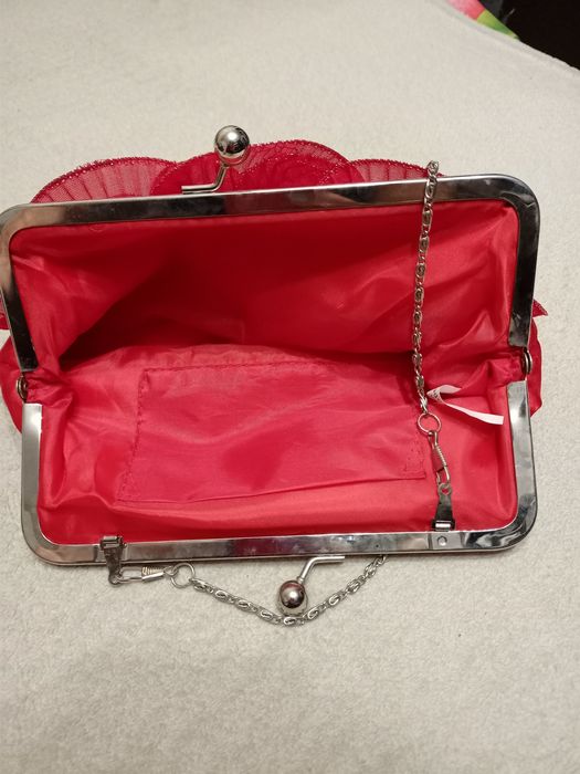 Елегантна сумка-клатч