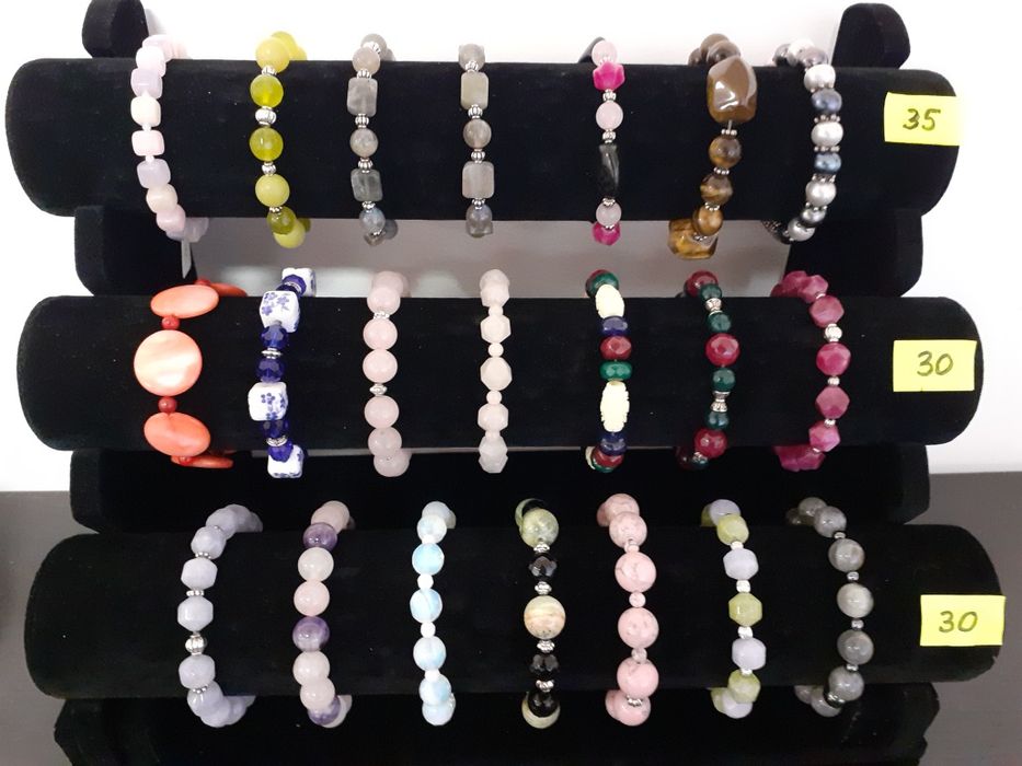 Kolczyki jedna para - biżuteria z kamienia, pereł, szkła, srebra