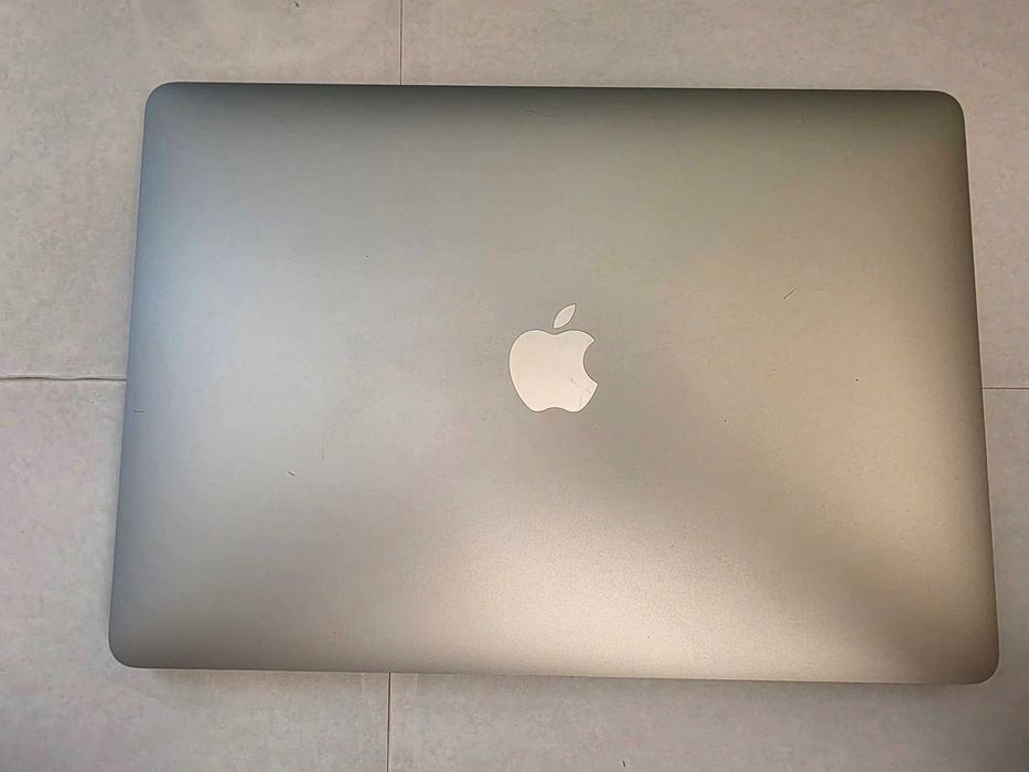 Computador MacBook Air 13" M1 2020 Ecrã Retina Apple