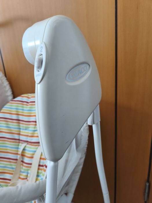 Baloiço de bebe em ótimo estado