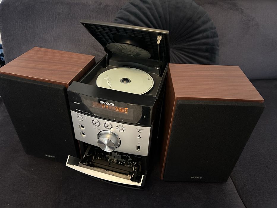 Sony miniwieża mp3, CD,stereo.