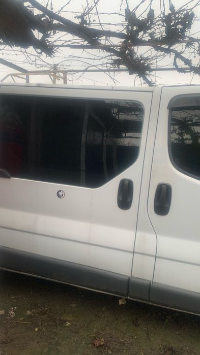 Опель віваро 1,9