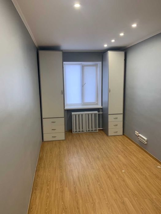 Продам 3 кімнатну квартиру вул. Ружинська