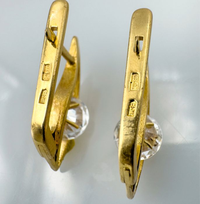 Золотые серьги 585