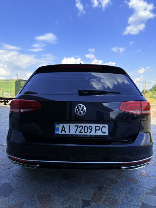 Volkswagen Passat B8 2015