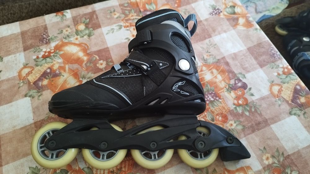 Роликові ковзани