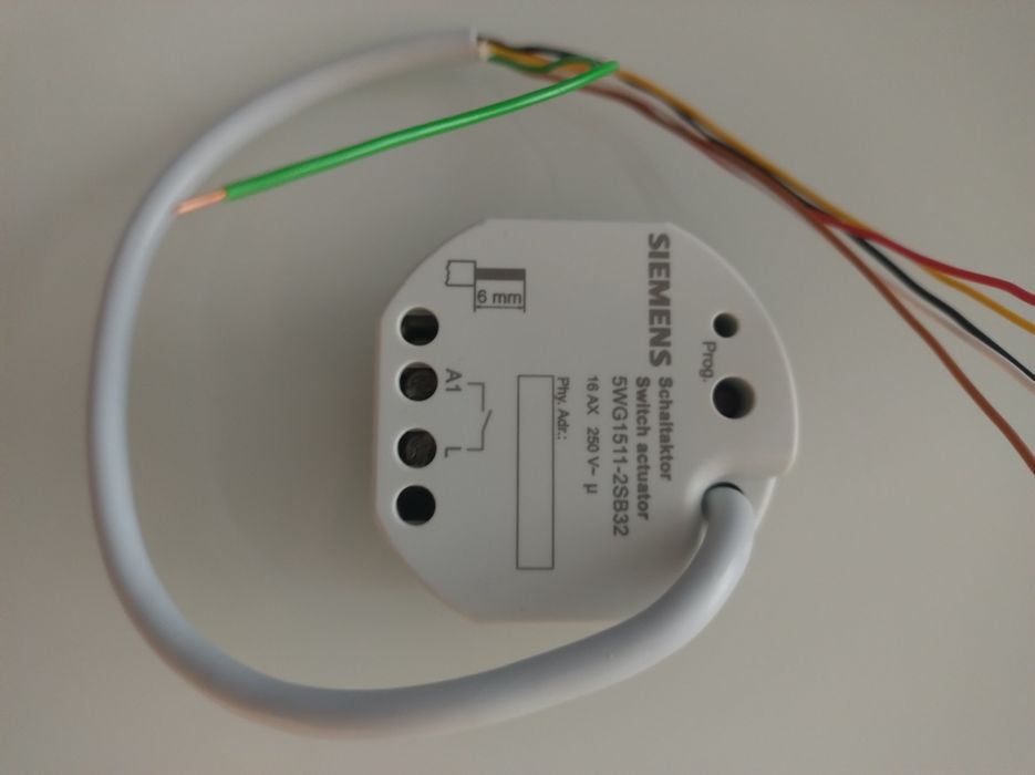 Siemens aktor załączający KNX