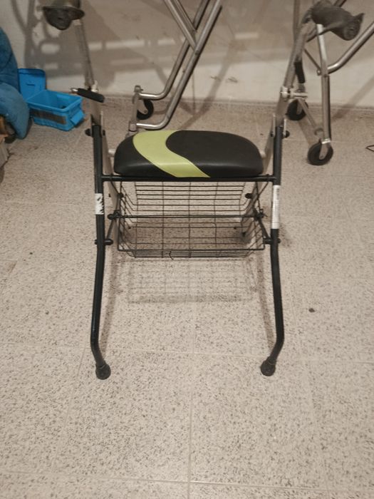 Vendo andarilho em bom estado