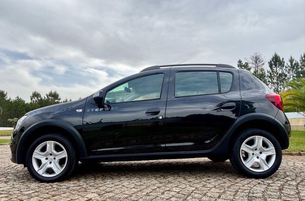 DACIA SANDERO STEPWAY 1.5DCI 90CV NACIONAL