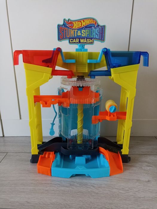 Myjnia Hot Wheels Stund & Splash