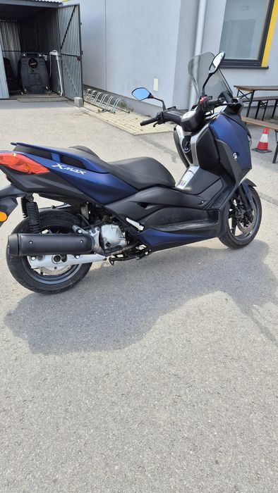 Yamaha X-max 125 cc