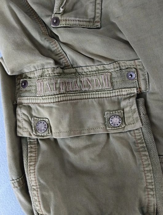 Spodnie alpha industries rozmiar 36