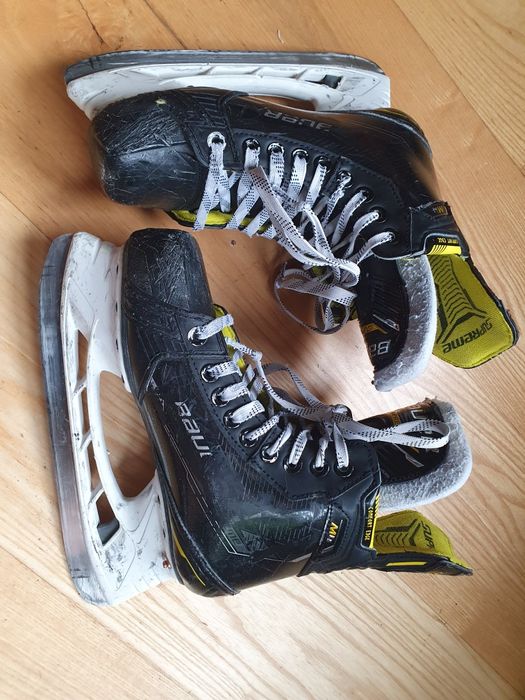 Bauer Supreme M4 5 fit 2 38.5 wkladka 243mm ls+ carbon lyzwy hokejowe