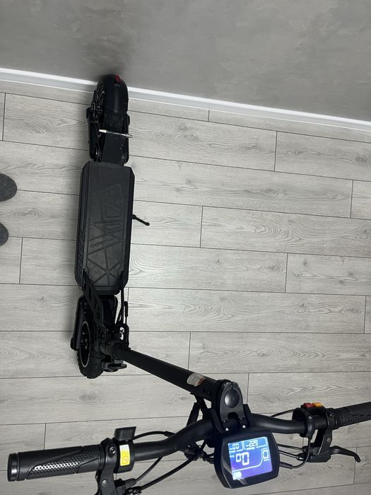 Клектро самокат Kugoo g2 pro