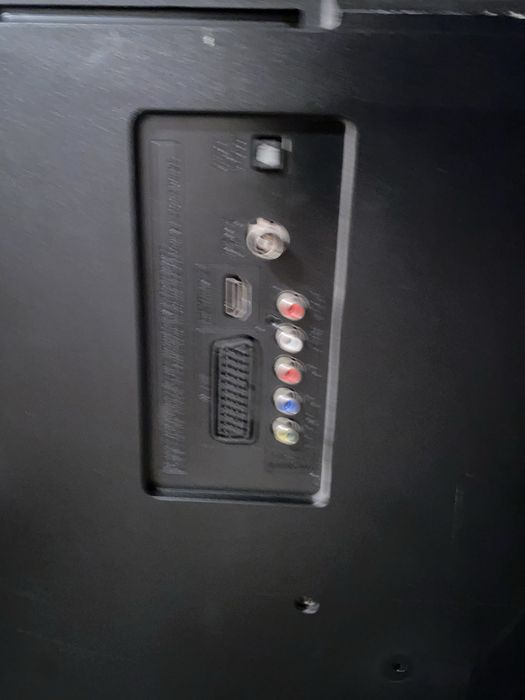 Lg   lcd pęknięty reszta Ok