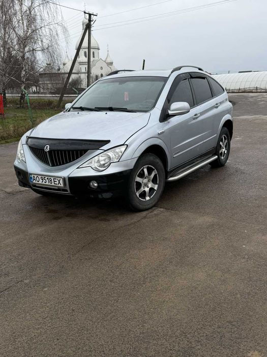 SsangYong 2010 Рік 2.0 дізель автомат