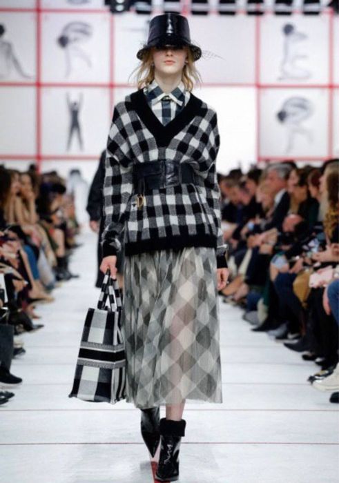 Спідниці бренд. Розмір м l